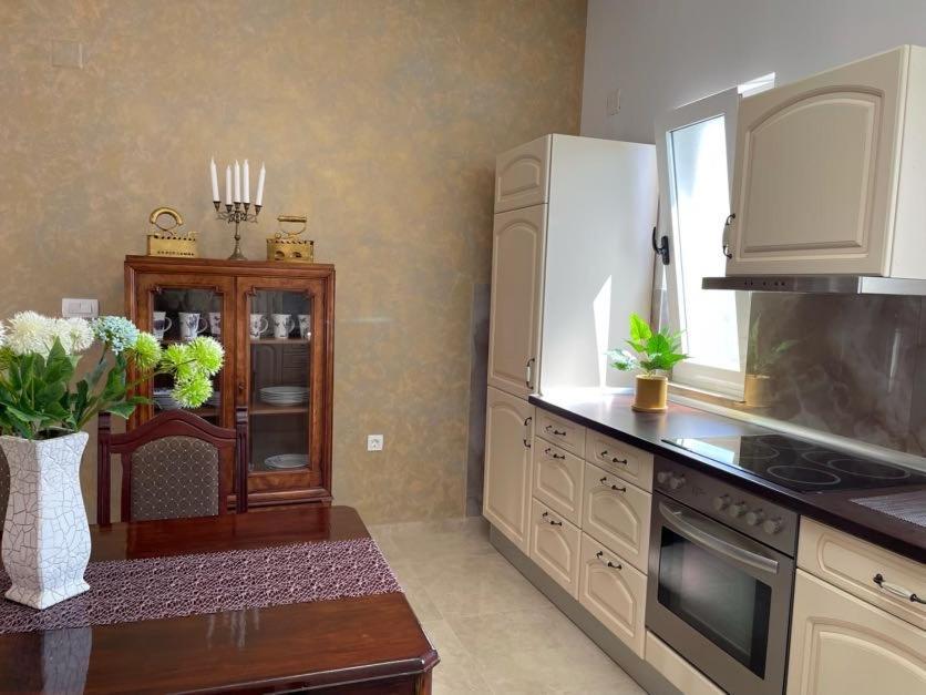 Apartment Venera Blace Bagian luar foto