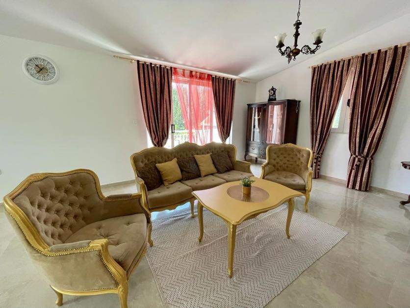 Apartment Venera Blace Bagian luar foto