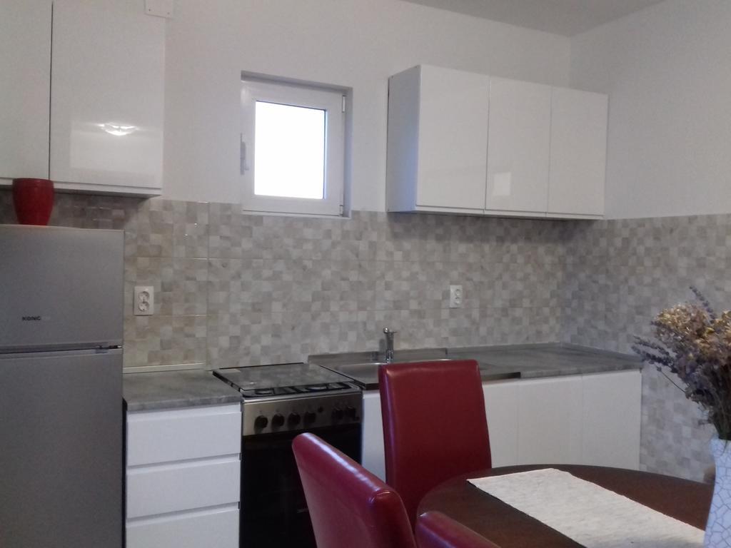 Apartment Venera Blace Bagian luar foto